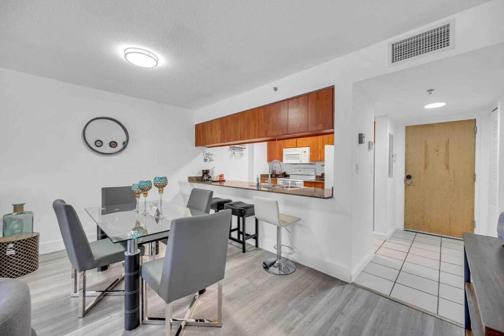 Spacious 1Bedroom Unit Brickell-Free Parking Miami Zewnętrze zdjęcie