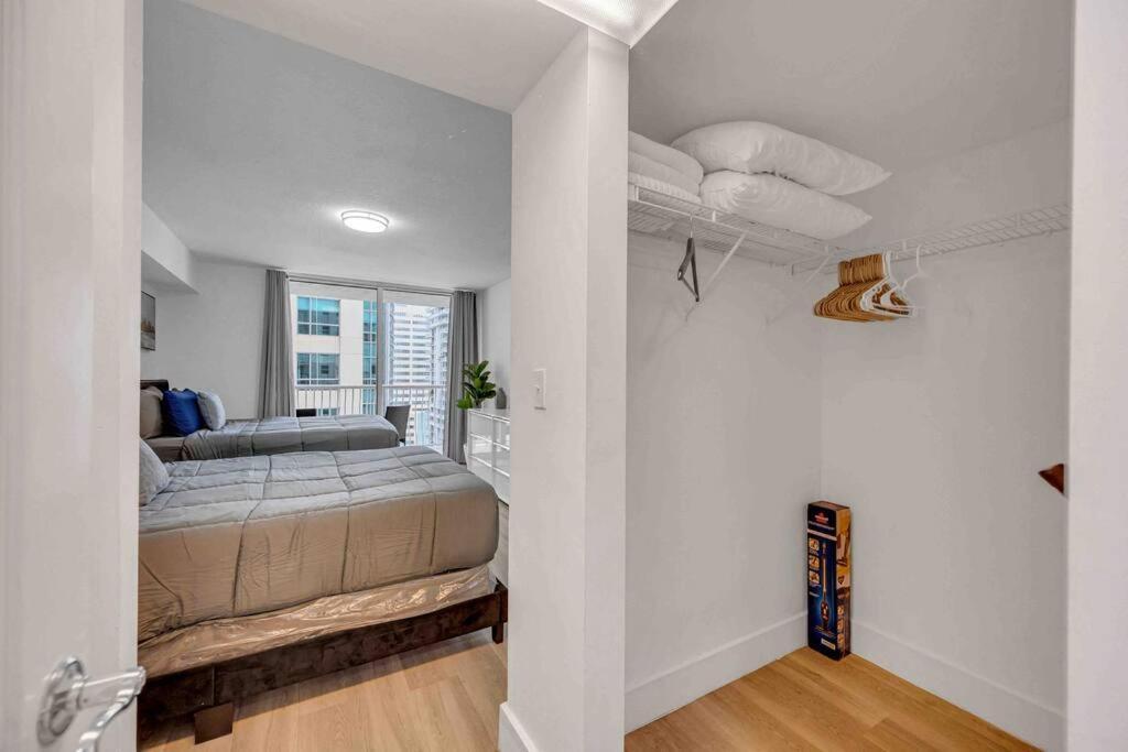 Spacious 1Bedroom Unit Brickell-Free Parking Miami Zewnętrze zdjęcie